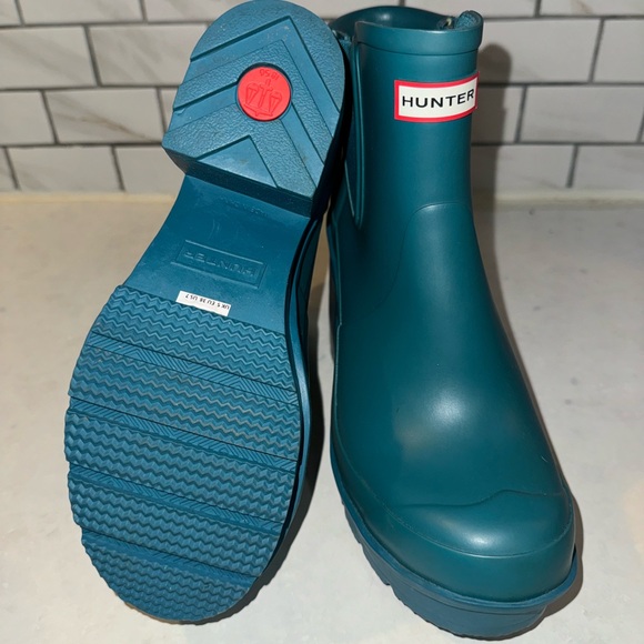 RARE Hunter Block Heel Chelsea Rain Boots - Picture 4 of 7
